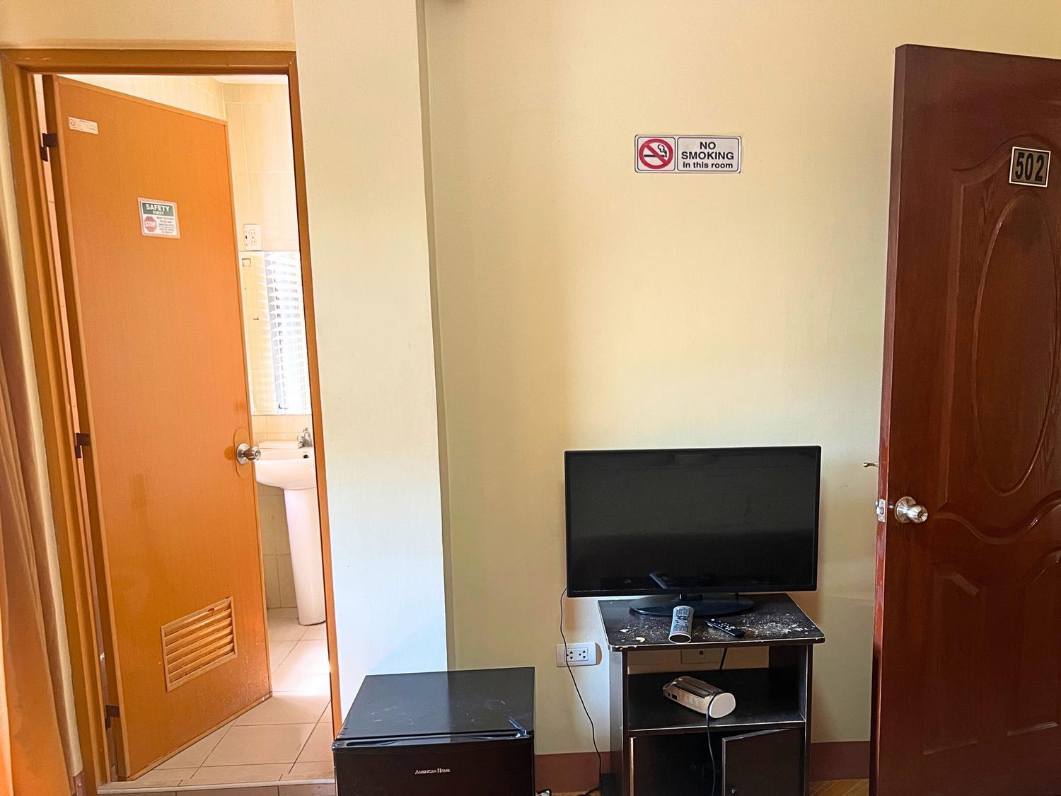 Manora Apartment Талисей Экстерьер фото